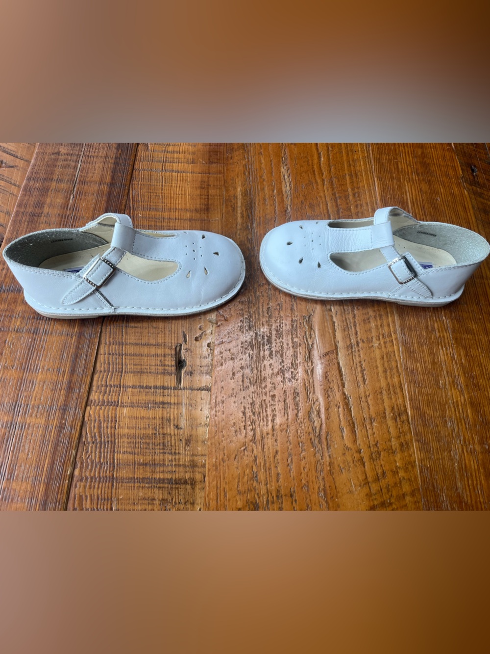L'Amour White Girls' T-Strap Dress Shoe with Buckle Size 10 - Picture 7 of 15